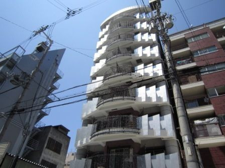 ＴＨＥ　ＰＲＥＭＩＵＭ　ＡＱＵＡ