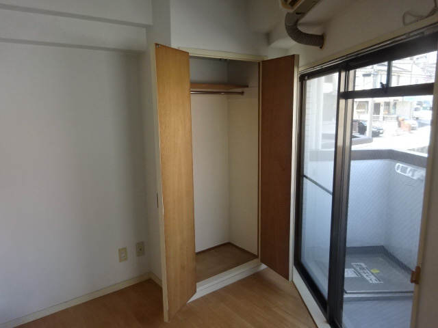 伊川谷マンションの収納