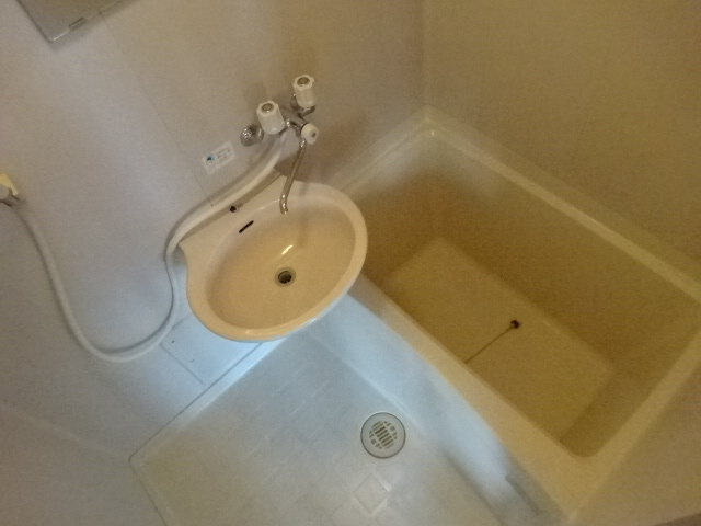 伊川谷マンションの浴室