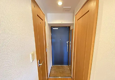 【玄関】 | ブランクレール谷町