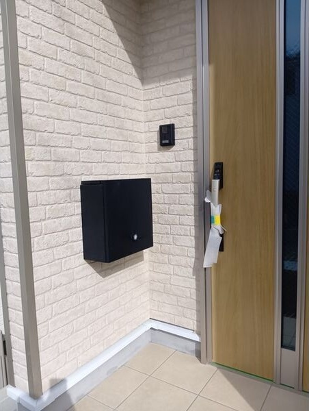 クレイドルガーデン枚方市長尾家具町のエントランス