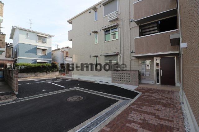 Sophiacourt桜町の駐車場