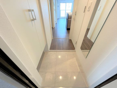 【玄関】 | セレニテフラン新大阪