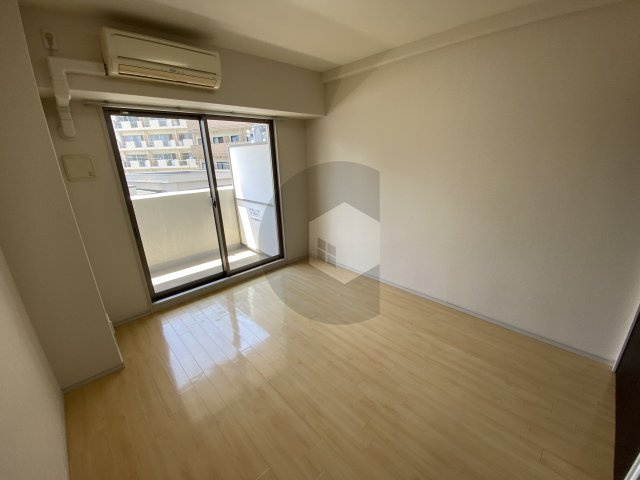 ゼファー東大阪の寝室