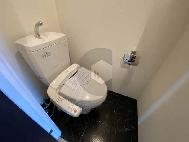 ゼファー東大阪のトイレ