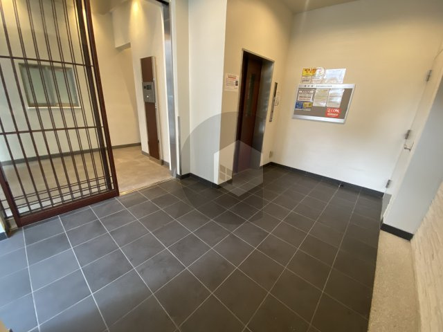 ゼファー東大阪のロビー