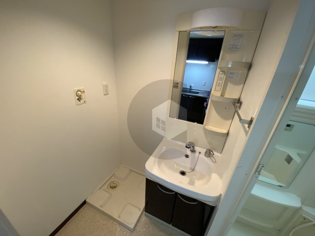 ゼファー東大阪の洗面所