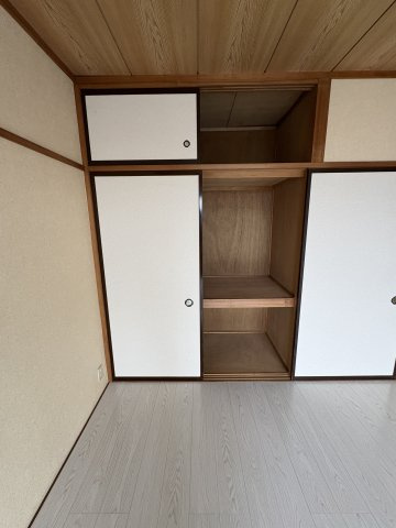 ロイヤルパレス深良の収納