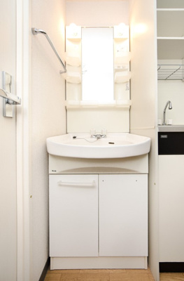 【洗面所】 | リヴィエールドグラス