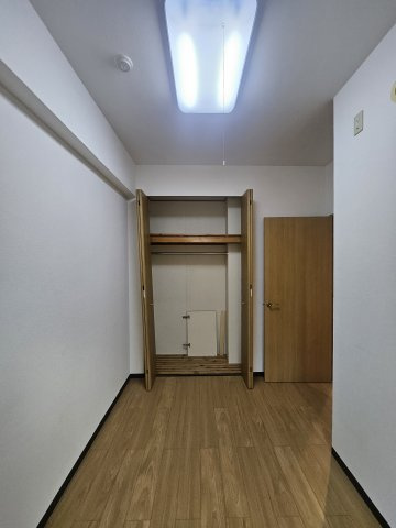 サンライズマンション和歌山Ⅰの洋室