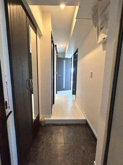 【玄関】 | チサンマンション板橋 | 玄関はお客様をお出迎えする最初の場所、帰ってくる時に入る最初の場所。そんな場所だからこそ、より良い空間に…。