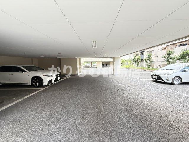 ドルチェ ヴィータ 都島の駐車場
