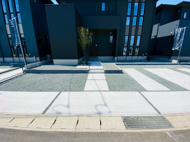 菊陽町原水／原水駅南2号地の玄関