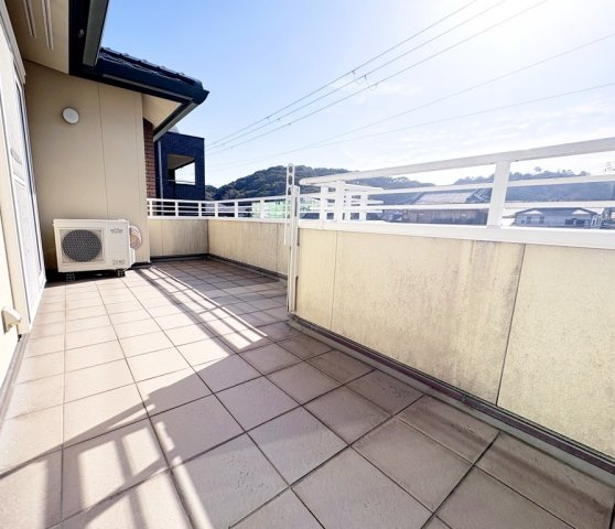 和歌山市東高松3丁目のバルコニー