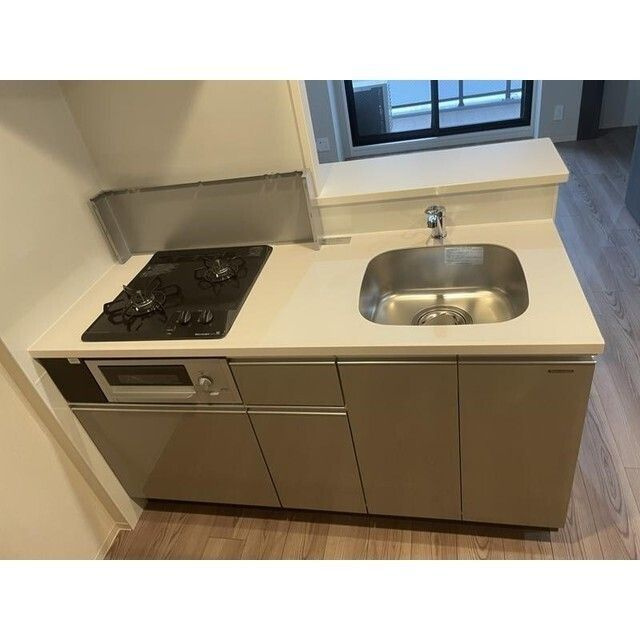 リヴェント難波ウエストのキッチン