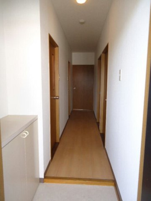 【玄関】 | シャルマンＫ＆Ｌ | 明るい玄関です