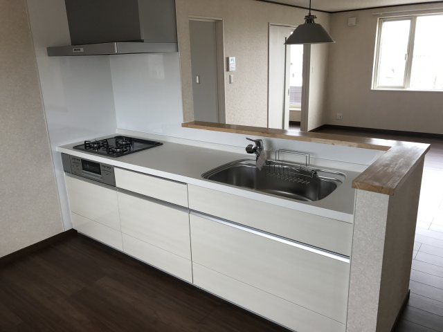 星が浦大通1テラスハウスAのキッチン