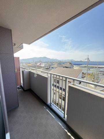 クローバーハイツ岩出のバルコニー