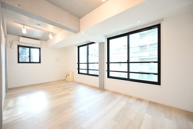 ＥＳ－Ｇｒａｎｄｅ文京白山の居間・リビング|ゆったりとしたリビングです