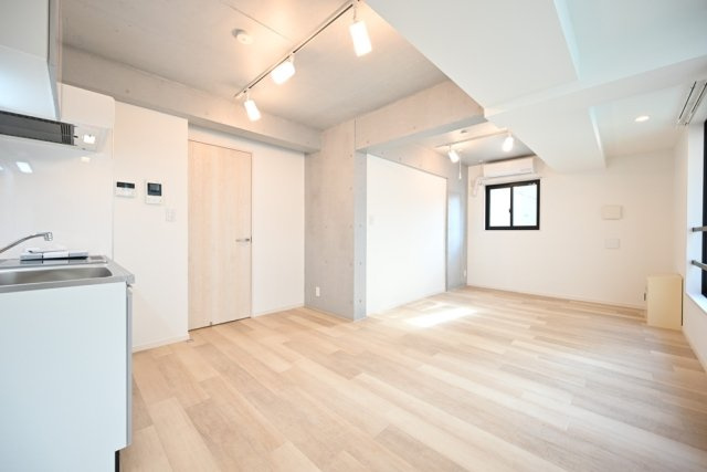 ＥＳ－Ｇｒａｎｄｅ文京白山の居間・リビング|こちらの居間で趣味の時間をお楽しみください