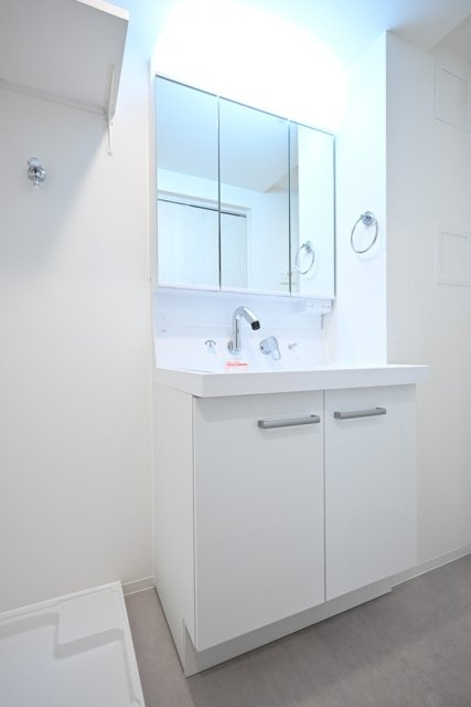 ＥＳ－Ｇｒａｎｄｅ文京白山の独立洗面台|独立洗面台で身支度をすべて済ませてしまいましょう