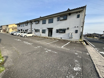 【駐車場】 | メゾンK&AⅡ A