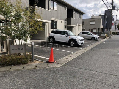 【駐車場】 | セジュール堅田