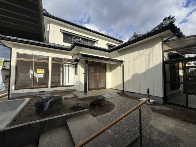 江南区曙町1丁目　中古戸建の外観