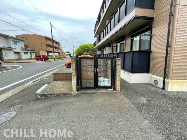 プリマベーラの駐車場|他社様掲載物件もまとめてご紹介、ご案内可能です(^^)/