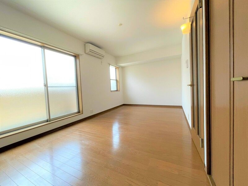 フローネ参宮橋の洋室