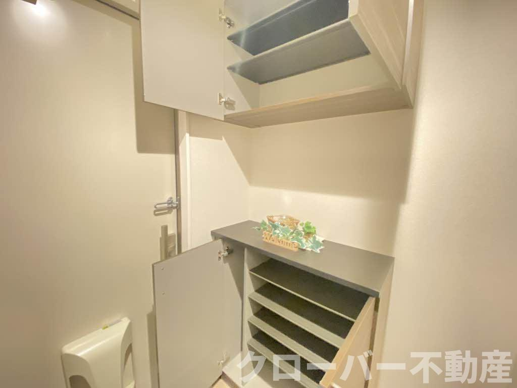 グリーンメゾンの玄関