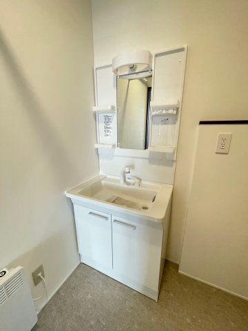 Casa-i Higashikawa Ⅰの独立洗面台