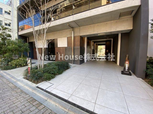 豊島区池袋１丁目の賃貸マンションのエントランス