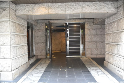 【エントランス】 | プレサンス難波EASTモダニティ