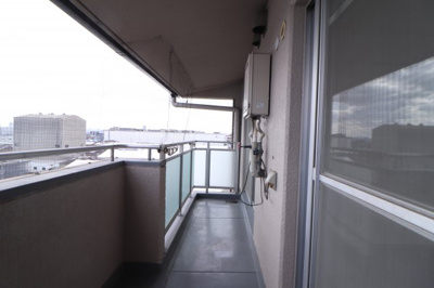 【バルコニー】 | 千里サザンテラス