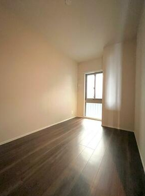 熊本市西区春日２丁目の賃貸マンションの寝室