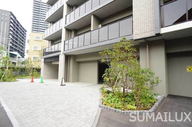 熊本市西区春日２丁目の賃貸マンションのエントランス