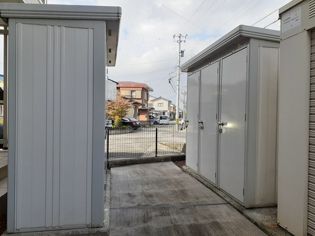外部物置