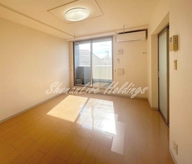 茅ヶ崎市香川４丁目の賃貸マンションの寝室