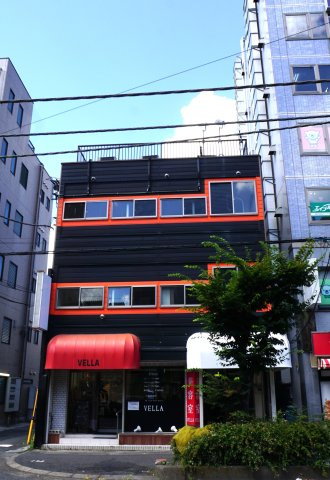 草加市氷川町店舗3階の外観