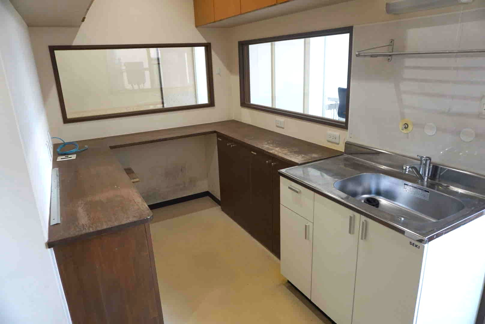 草加市氷川町店舗3階の内装