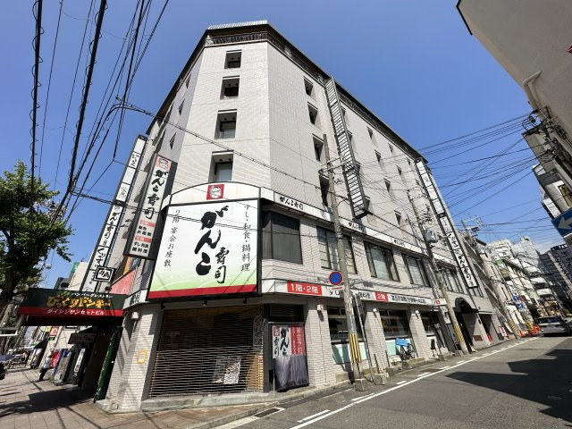 タイシンサンセットビルの外観