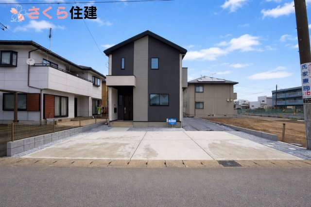 リガーレさくら市卯の里1期　1号棟の駐車場|カースペース３台可能です。
