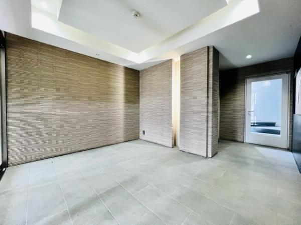 カスタリアのエントランス