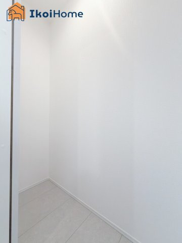 明石市大久保町西島　新築戸建の収納|【ホームページに現地動画掲載中】●年中無休：当日予約可●ファミクロ付！タオルやストック、室内干しに◎
