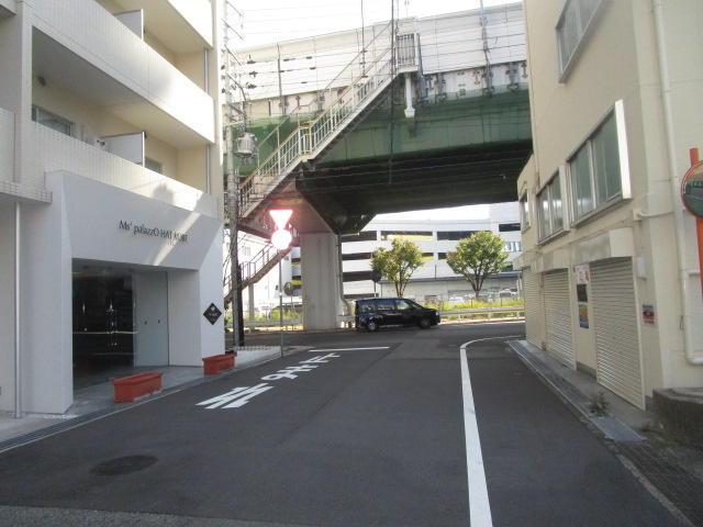 神戸市中央区脇浜町３丁目の倉庫