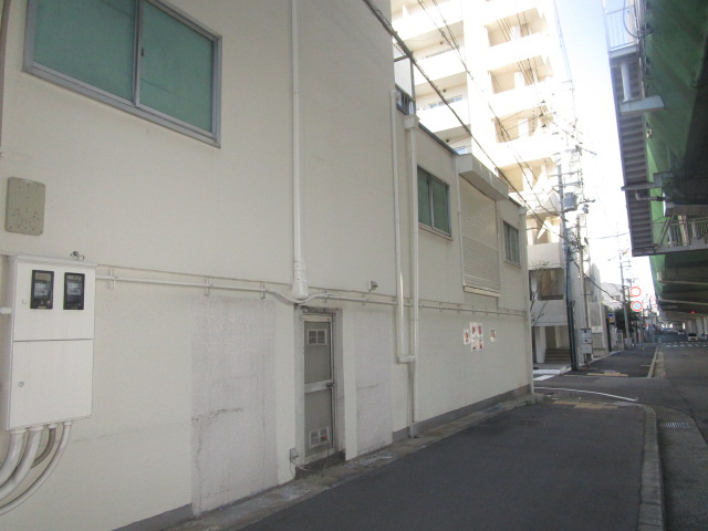 神戸市中央区脇浜町３丁目の倉庫