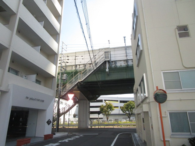 神戸市中央区脇浜町３丁目の倉庫