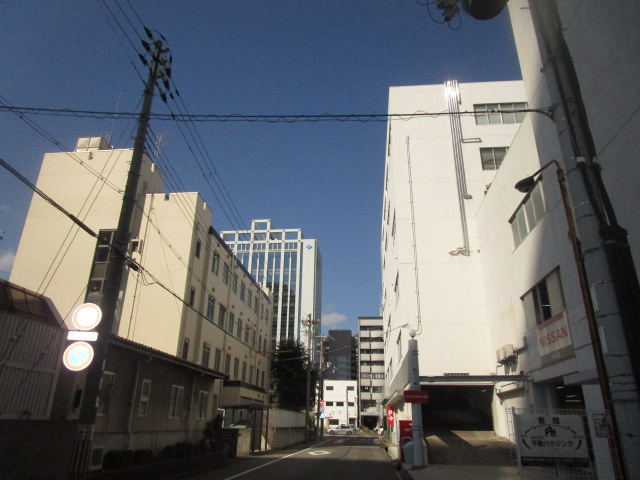 神戸市中央区脇浜町３丁目の倉庫