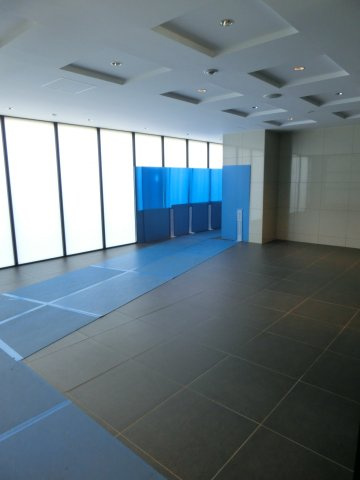 アドバンス難波西アクアのロビー